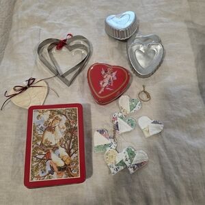 Vintage Heart-Shaped Holiday Decor Set
